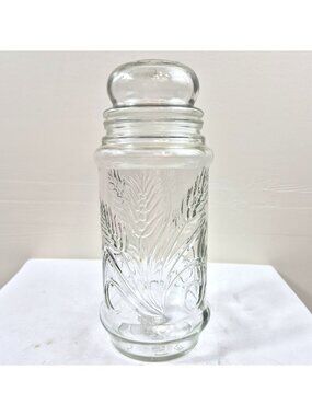 1982 Planters Peanuts Glass Canister Wheat Pattern Jar with Lid Mr. Peanut